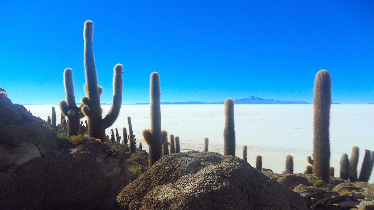 The magical salt flat of Salar de Uyuni Bolivia